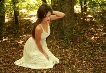 Our Guide to Writing Your Own Vows